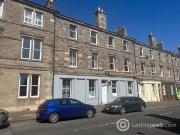 Property to rent in Southfield Place, Portobello,...