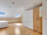 Property To Rent Uxbridge Road, Shepherds Bush, London...