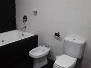 PROPIEDAD A LA VENTA CON PILETA EN BARRIO CON SEGURIDAD!