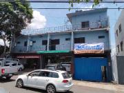 Propiedad Comercial con Local Rentado y 8 Departamentos...