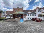 Propiedad comercial en renta, solía ser salón social... Propiedad comercial en renta, solía ser salón social...