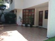 Propiedad con Terreno Adicional en Venta en Parques de...