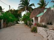Propiedad de 5 departamentos, en venta, San Crisanto