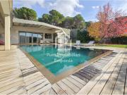 Propiedad de alto standing en La Jonquera: un refugio de...