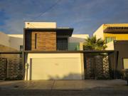 Propiedad de lujo en renta – Av. Juárez 32 y 33, San...