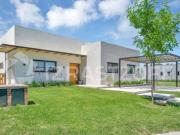 Propiedad en lote central en venta en Santo Tomás