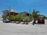 CASA EN PROGRESO CON 3 DEPARTAMENTOS A 1 ESQUINA DE LA PLAYA