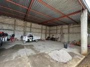 PROPIEDAD EN VENTA CON 2 LOCALES DEPARTAMENTO Y BODEGA...