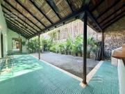 Propiedad en venta con uso de suelo mixto en el Barrio...