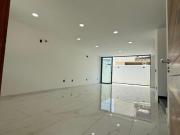 Propiedad en venta en Solares, para estrenar