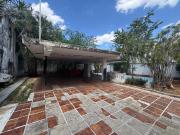 Oportunidad comercial en M?rida sobre calle comercial a...