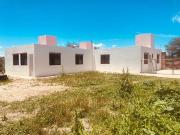 PROPIEDAD INCLUYE UNA CASA Y TRES DEPARTAMENTOS EN VENTA...