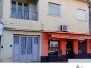 Propiedad mixta con local, 3 dormitorios y buena ubicación