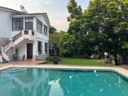 Propiedad sobre avenida $7,100,000 ideal para escuela,...