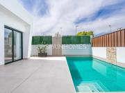 Propiedades de diseño contemporáneo en Roldán, Torre...