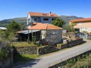 Propriedade com Duas Casas e Terrenos | Sá Arcos de Valdevez