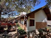 Propriedade Exclusiva com Lago Natural e Arquitetura...