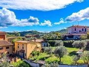 Rustici e casali in vendita di 220 m²