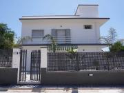 Casa di paese in vendita di 410 m² in Via delle Acacie