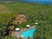 Casa di campagna in vendita di 615 m² in Via di Bucine