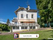 Propriété 10 pièces 211 m²