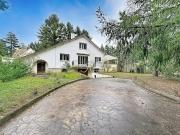 Propriété 10 pièces 230 m²