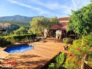 Propriété 10 pièces 230 m²