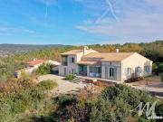 Propriété 10 pièces 235 m²
