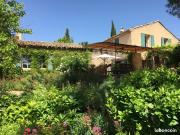 Propriété 10 pièces 323 m²