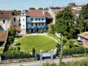 Maison 10 pièces 450 m²