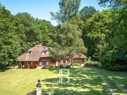 Propriété 11 pièces 300 m²