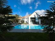 Propriété 11 pièces 334 m²