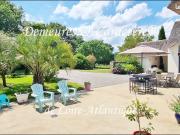 Propriété 11 pièces 379 m²