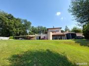 Propriété 12 pièces 241 m²