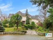 Propriété 12 pièces 365 m²