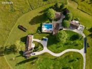 Propriété 12 pièces 390 m²