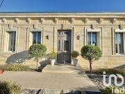 Propriété avec piscine et jardin