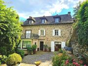 Maison 15 pièces 390 m²