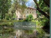 Propriété 16 pièces 575 m²