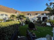 Propriété 18 pièces 1 100 m²