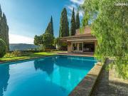 Propriété 8 pièces 400 m²