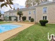 Propriété avec piscine et jardin