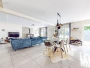 Propriété 3 pièces 110 m²