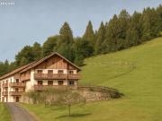 Propriété 45 pièces 1 510 m²
