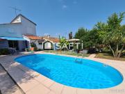 Propriété 5 pièces 140 m²