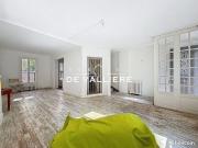 Propriété 5 pièces 140 m²