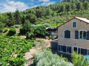 Propriété 5 pièces 144 m²