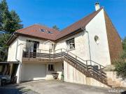 Propriété 5 pièces 162 m²