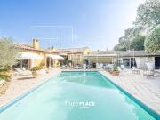 Propriété 5 pièces 166 m²