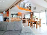 Propriété 5 pièces 240 m²
